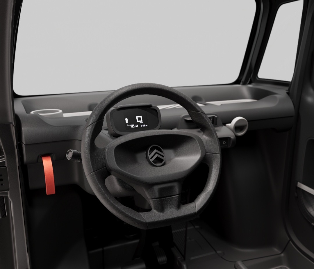 Intérieur de la Citroën AMI Black en location à Toulouse
